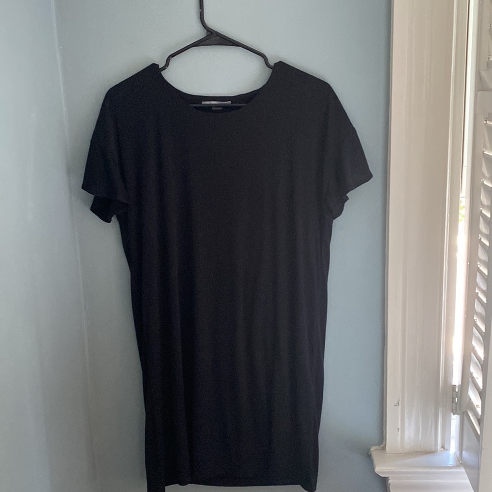 Tart Black T-shirt Dress